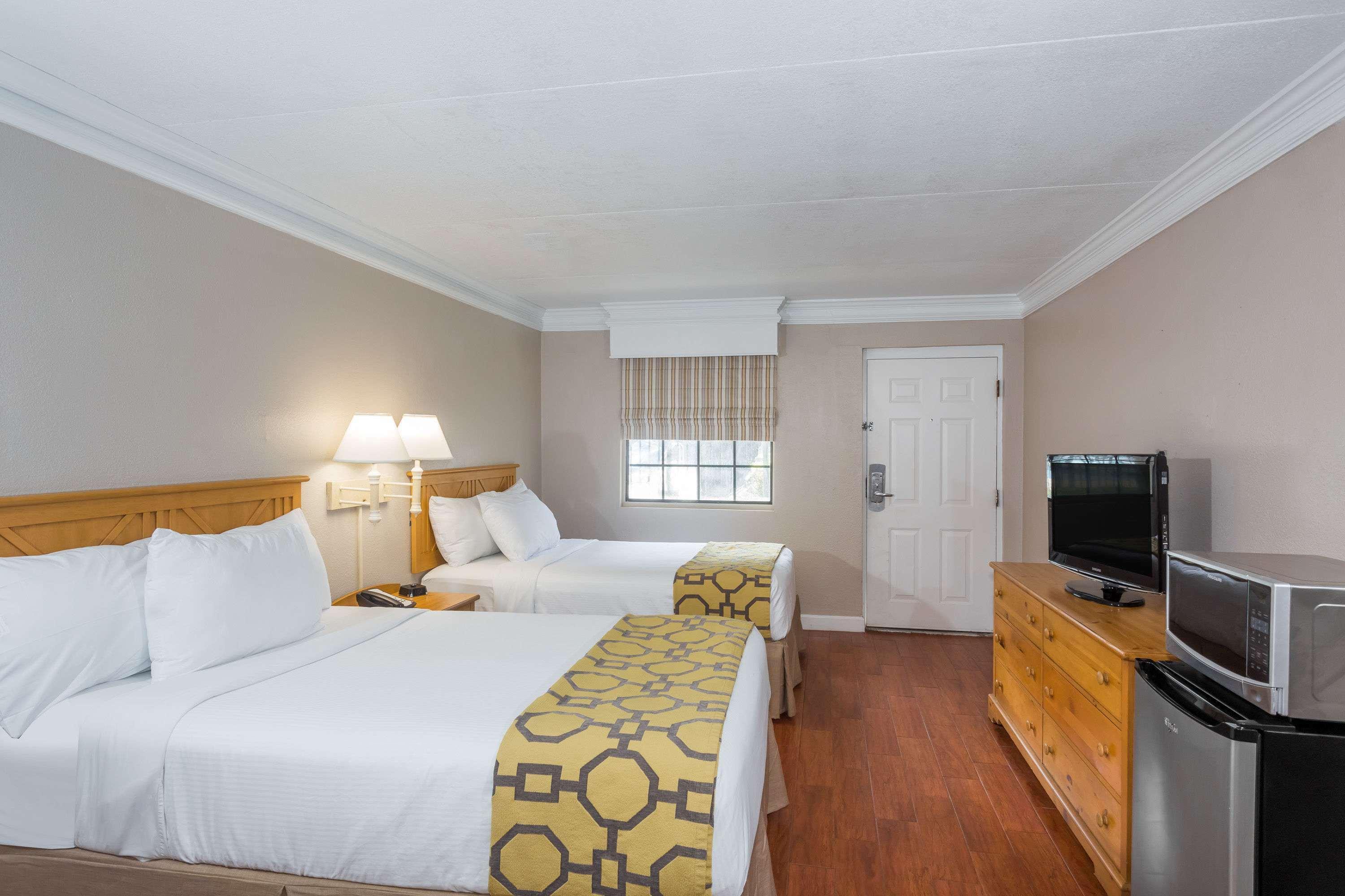 Casa Bella Inn & Suites Extended Stay Tallahassee Kültér fotó