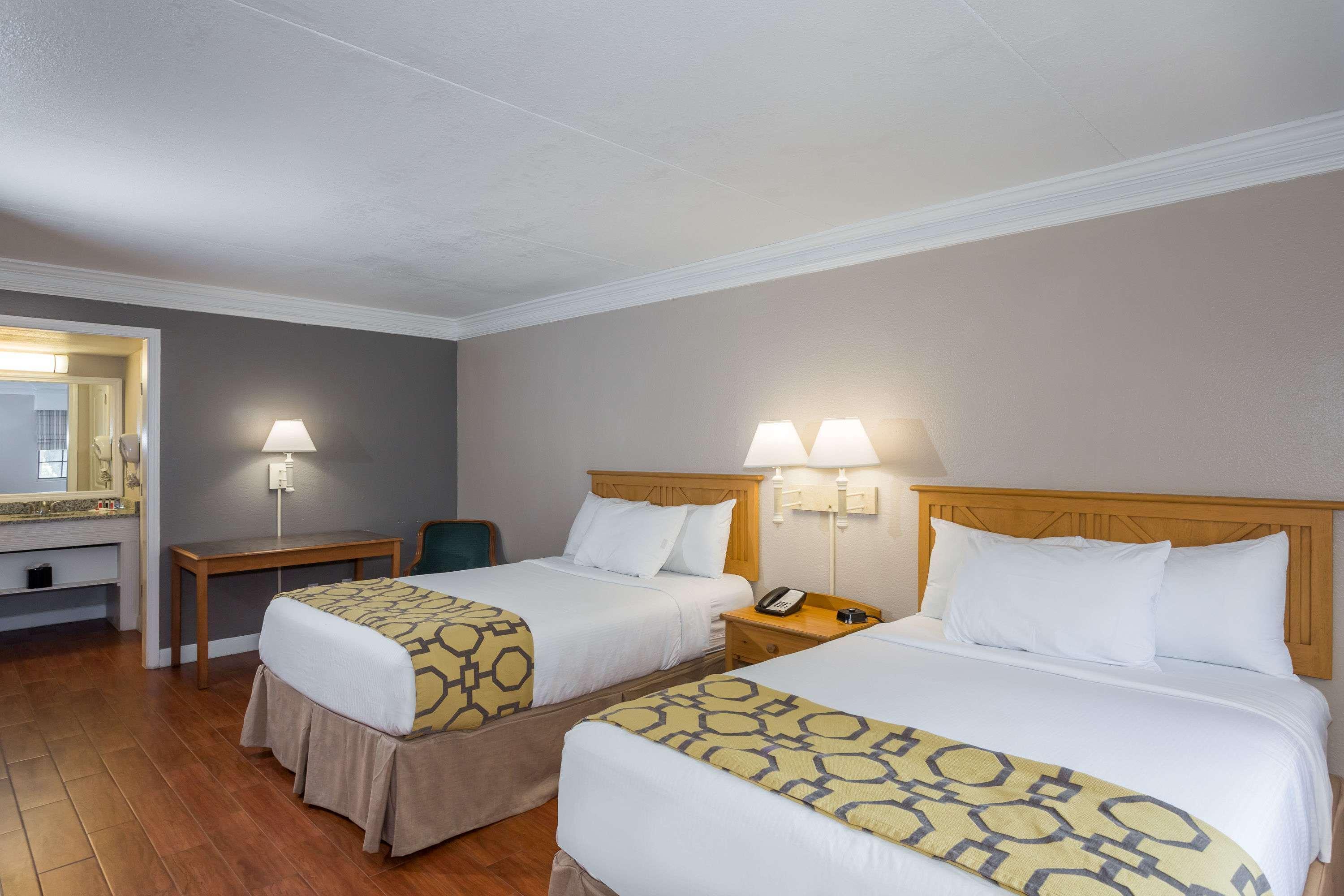 Casa Bella Inn & Suites Extended Stay Tallahassee Kültér fotó