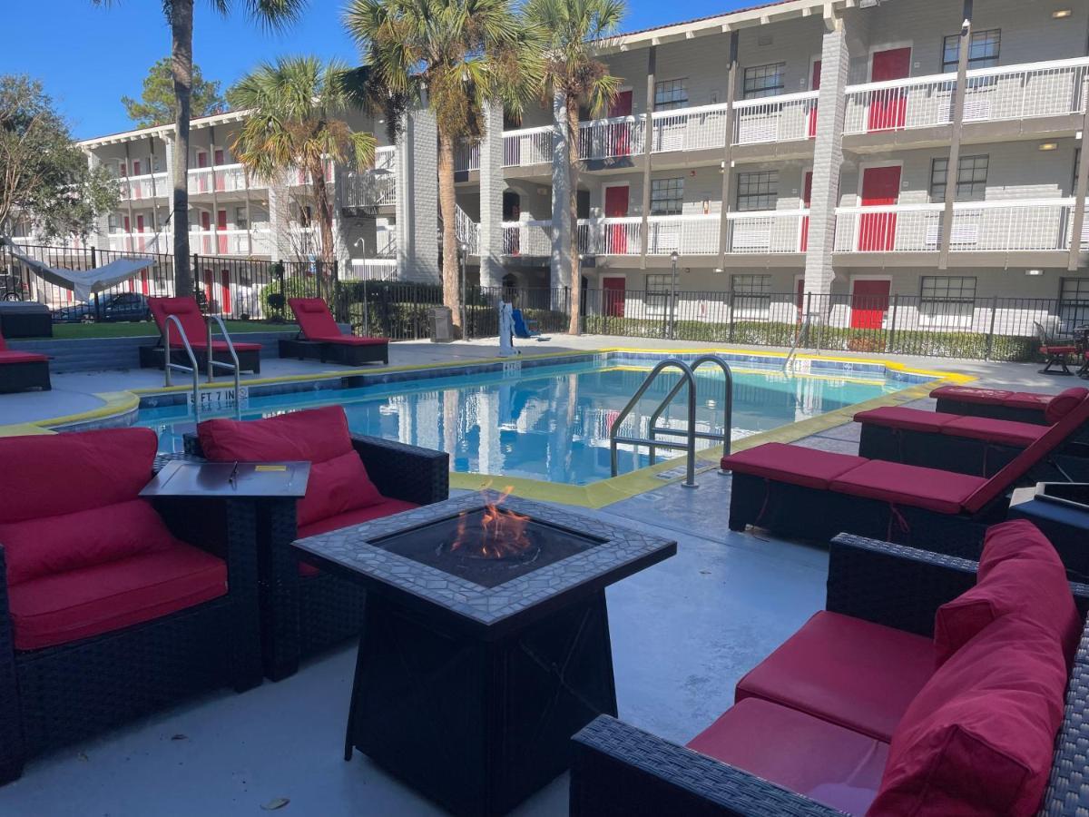 Casa Bella Inn & Suites Extended Stay Tallahassee Kültér fotó
