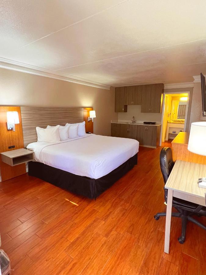 Casa Bella Inn & Suites Extended Stay Tallahassee Kültér fotó